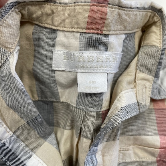 Burberry Button Up Suit - Picture 4 of 4